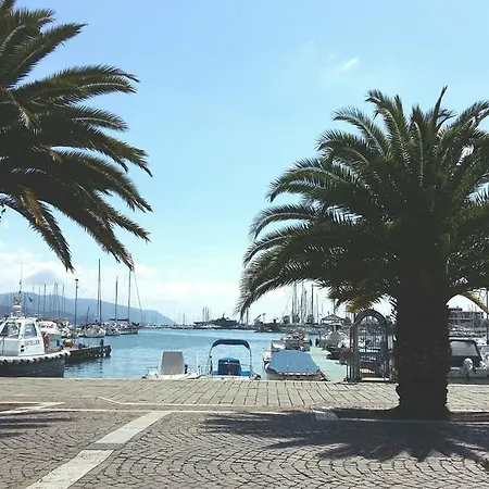 Cinque Terre The Harbour - Two Bathrooms * ラ・スペツィア